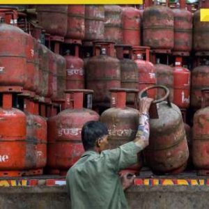 LPG Crisis Deepens: 75 cylinders seized, 3 arrested in Jammu and Kashmir’s Bhaderwah over illegal hoarding, black-marketing charges