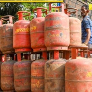 LPG Cylinder price hike amid US-Iran war: 19 kg commercial cylinder now at Rs 2078.50 in Delhi, Check state-wise revised price