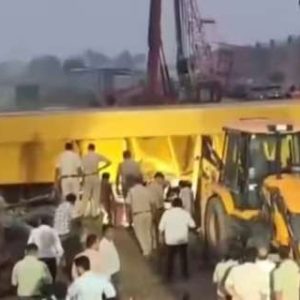 Faridabad Construction Site Accident: Jewar Expressway project hit by crane collapse, 5 workers feared trapped; rescue operation underway