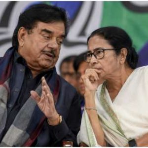 ‘Can’t leave her’: Shatrughan Sinha finally breaks silence on rumours of quitting TMC, delivers strong message amid defections