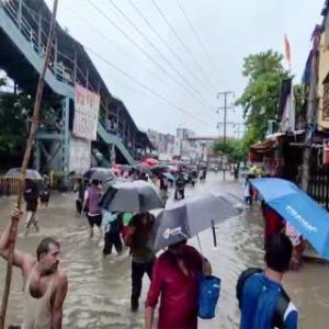 Mumbai Rains: WFH advisory issued for private offices, govt offices to work half day