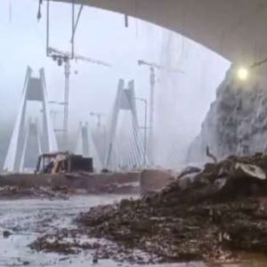 Mumbai Rain Update: Heavy downpour triggers floods, disrupts traffic, schools to stay closed; Pune link reopened