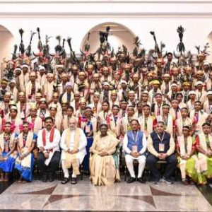 President Murmu hosts 209-member Bastar delegation, says Bastar heritage is national treasure