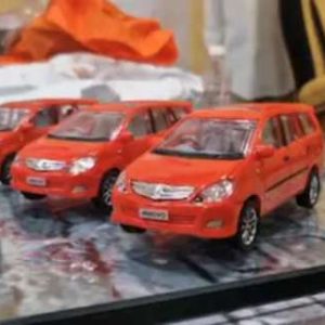 MNS trolls BMC over Innova upgrade: Sandeep Deshpande sends toy cars to Headquarters