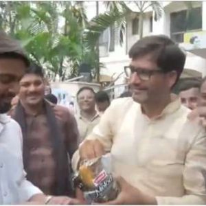 Viral video: Melody toffees steal spotlight as Congress celebrates Datia bypoll win