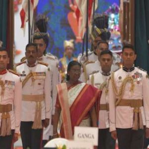 President Murmu hosts PM Modi, Ram Nath Kovind and other union ministers at Independence Day ‘at home’ reception