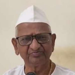 Anna Hazare admitted to ICU in Mumbai Hospital after acute dehydration, kidney complication