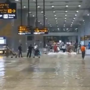 Delhi rain floods IGI airport, 9 flights diverted, 400+ delayed