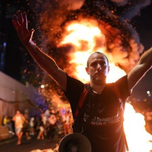 Israelis erupt in protest to demand Gaza ceasefire