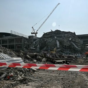 Earthquakes in Myanmar spread destruction as far as Bangkok