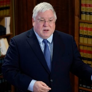 Longtime state attorney general elected governor in this red bastion