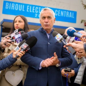 Pro-Russian candidate to challenge bar on Romanian presidential run