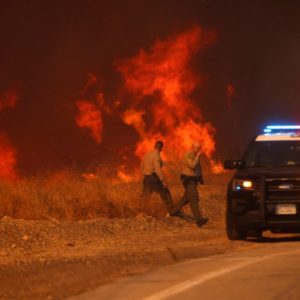 New US wildfire rips through mountain area north of Los Angeles