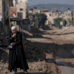 Israeli army demolishes homes in Jenin, continues raids across West Bank