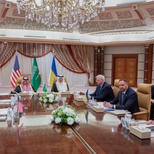 Ukraine ready to accept 30-day US-brokered ceasefire plan