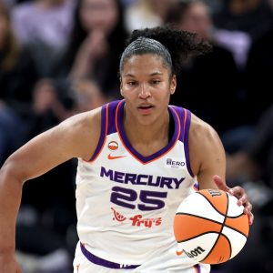 Mercury’s Thomas says received online abuse following WNBA suspension