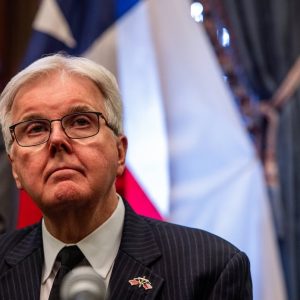Texas poised to ask voters to approve $3 billion to study dementia