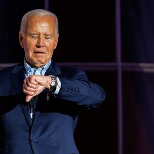 Biden tells union leaders ‘they’re warning me’ not to speak too long