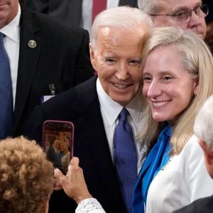 Biden ally tells Spanberger to exit ‘bunker’ as ex-gov renews debate push