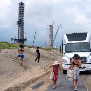 Texas Supreme Court rejects attempt to block beach closures for SpaceX launches