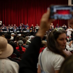 Texas House redistricting committee’s Houston hearing draws criticism over absence of maps