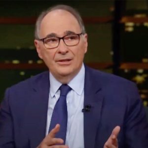 Ex-Obama advisor mocked after questioning Chicago’s response to unconscious man: ‘Own a mirror?’