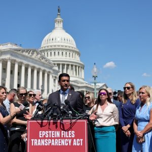 Entire Texas congressional delegation votes to release Epstein files