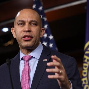 Jeffries claims ‘no election deniers’ among Dems despite 2016 ‘illegitimate’ remarks when Trump won