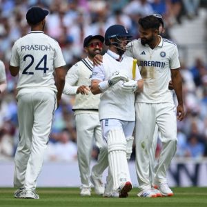 India rock England on Day Two of latest fractious Test