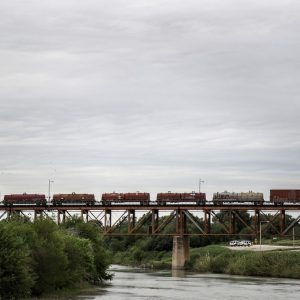 Excessive heat suspected as cause of death after six bodies found in rail car near Laredo