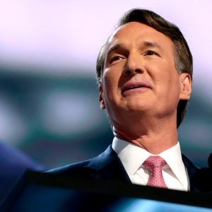 Gov. Youngkin proposes withholding state funding from Virginia’s ‘sanctuary cities’