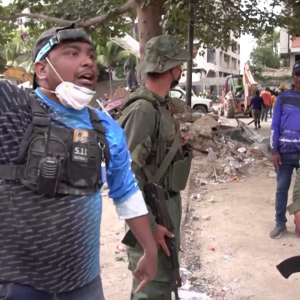 Venezuelans angry with government as time runs out to rescue survivors