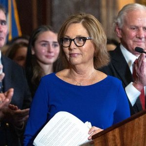 Darline Graham considering running for full a Senate term as memorial services set for Lindsey Graham: report