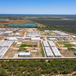 South Texas immigration detention center with capacity for 2,400 people to reopen