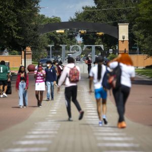Greg Abbott, Dan Patrick call for DPS to investigate Texas Southern University over financial mismanagement findings