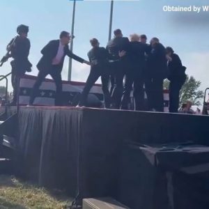 Majority of Trump security detail were not Secret Service, whistleblowers tell Sen. Hawley