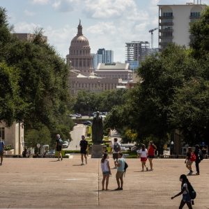 UT-Austin’s presidency goes vacant amid growing challenges for Texas public university leaders