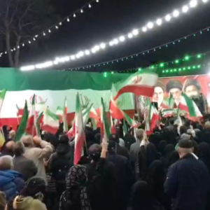 Large pro-government rallies held in Tehran
