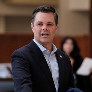 Iowa GOP Rep Nunn will face Democrat Baccam in general election for CD-3