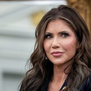 DHS chief Kristi Noem’s purse was stolen days after similar incident just blocks away: report