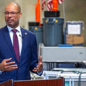 Nevada’s top cop wins Dem primary, takes on Gov Lombardo