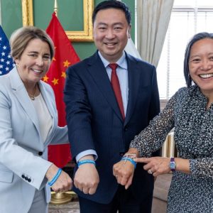 Blue state governor touts meeting with CCP official cozying up to Dems: ‘Grateful for the opportunity’