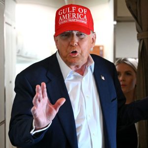Can Trump strip Musk and Mamdani of their US citizenship?