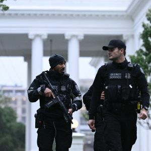 US Secret Service fatally shoots gunman who fired at White House checkpoint