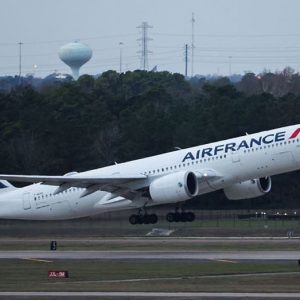 Jordanian national arrested after boarding flight in Arizona with invalid ticket, prompting evacuation