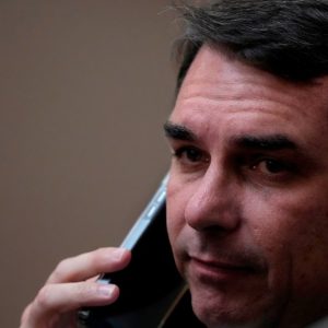 Brazil’s Flavio Bolsonaro meets with Trump amid troubled presidential bid
