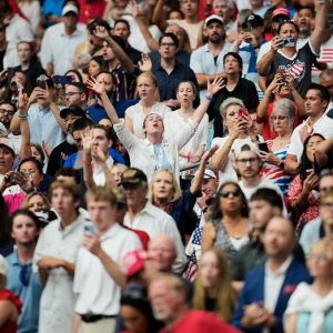 Democrats skip Charlie Kirk Arizona memorial after 58 vote against House resolution