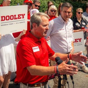 Gov. Brian Kemp endorses former football coach Derek Dooley outside Georgia stadium for 2026 US Senate bid