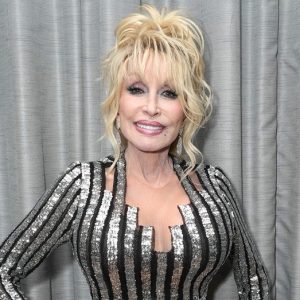 Trump mourns Dolly Parton, orders US flags lowered nationwide after country music icon dies