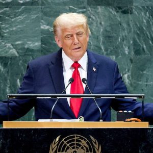 Trump draws laughs from world leaders moments into UN speech